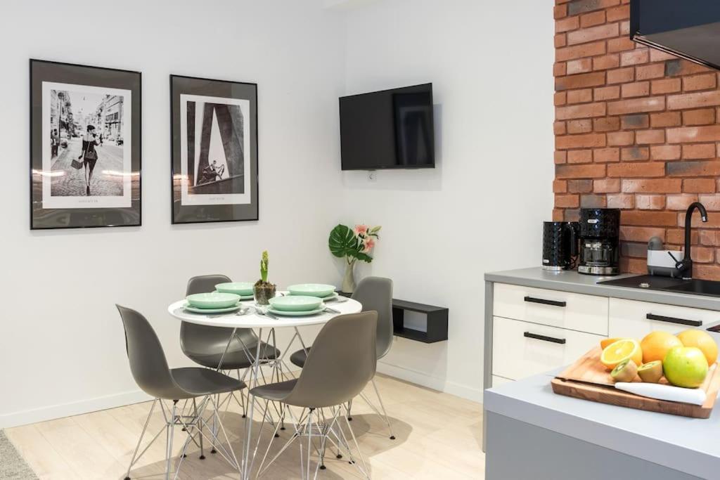 With Air Conditioning In The Heart Of Cracow Heart Appartement Krakau
